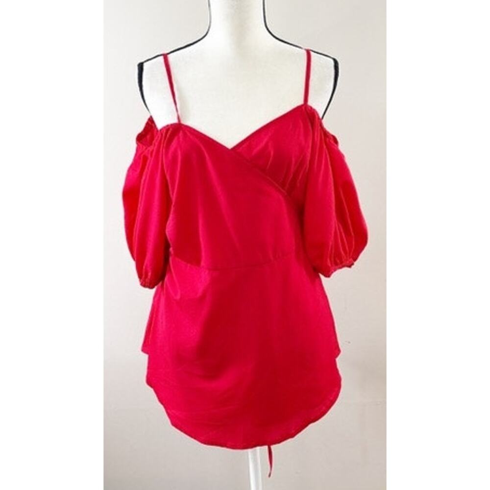 Boohoo Red Plus Cold Shoulder Wraparound Top - Size 18